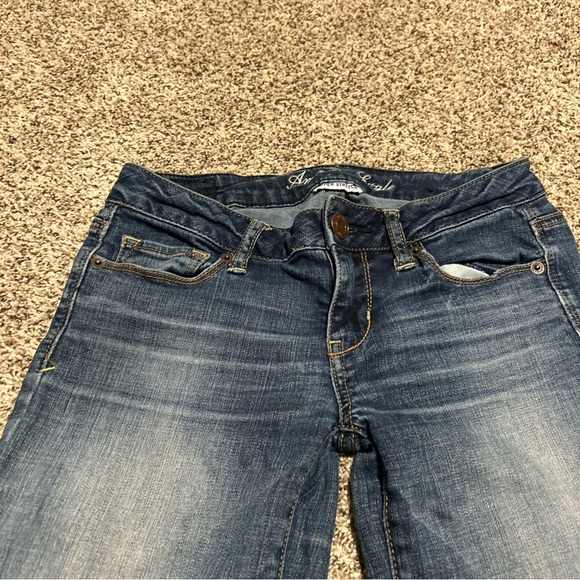 American Eagle Super Stretch Women LowriseBootcut Jeans Size 2 Medium Faded Wash - Picture 10 of 13